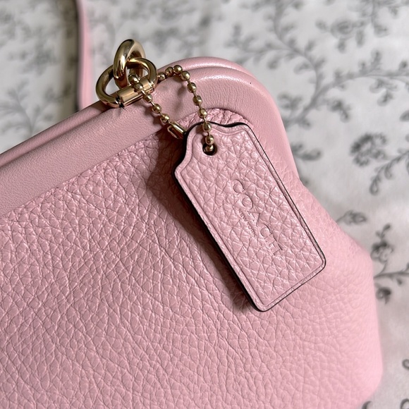 Coach Nora Kisslock Crossbody Pink - Picture 8 of 9